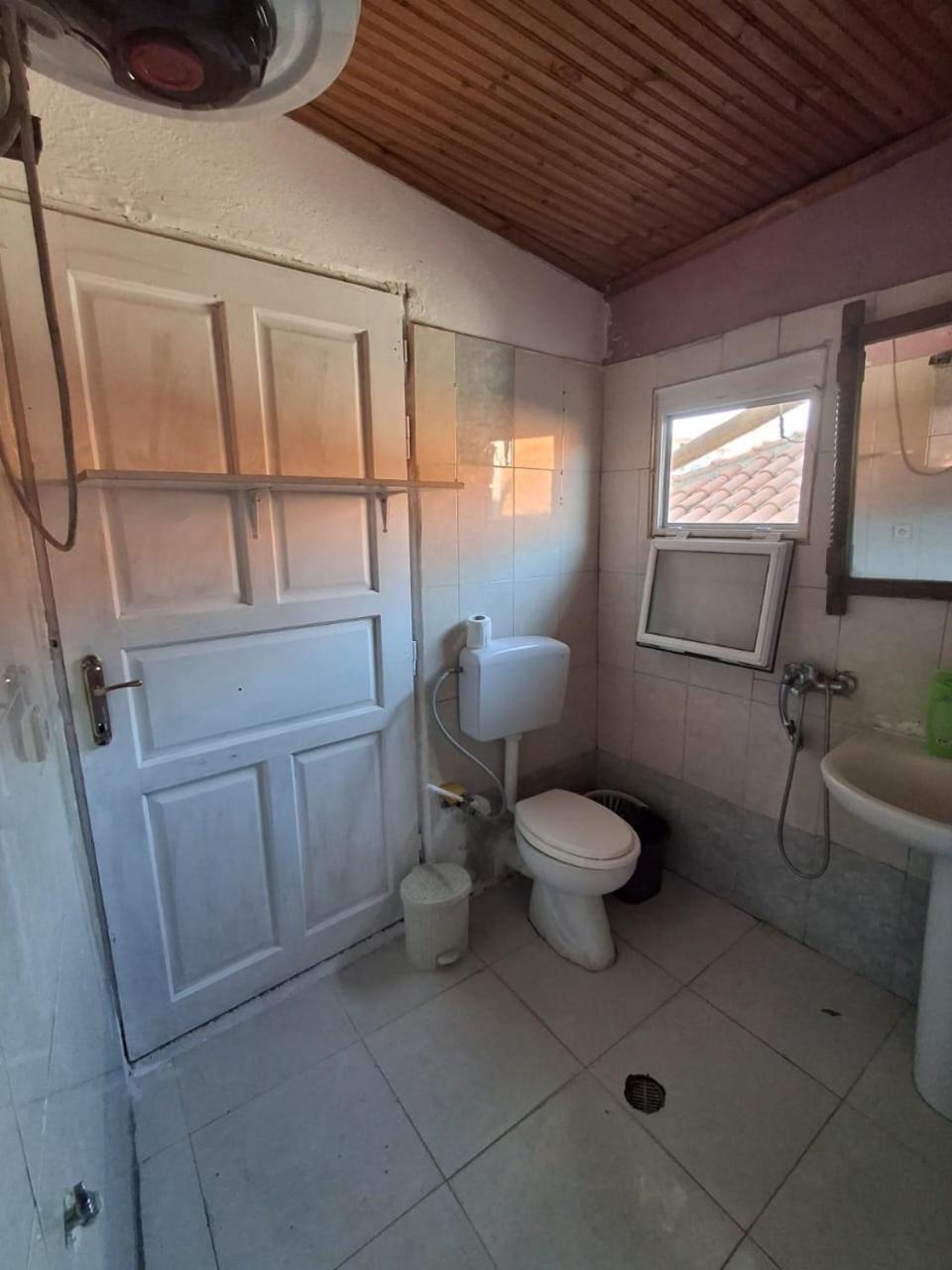 Aleko Guest House Αργυρόκαστρο Εξωτερικό φωτογραφία